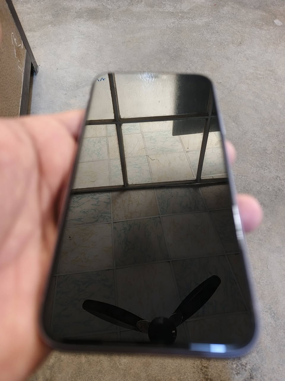 السلام عليكم
ايفون 11 

نضافة 100٪ شرط 

كل الجهاز بحاله الوكالة برغي ممفتوح بي 

بطارية 77 
. السعر 210 وبي مجال 

العنوان /ديالى 

***********

متوفر توصيل
