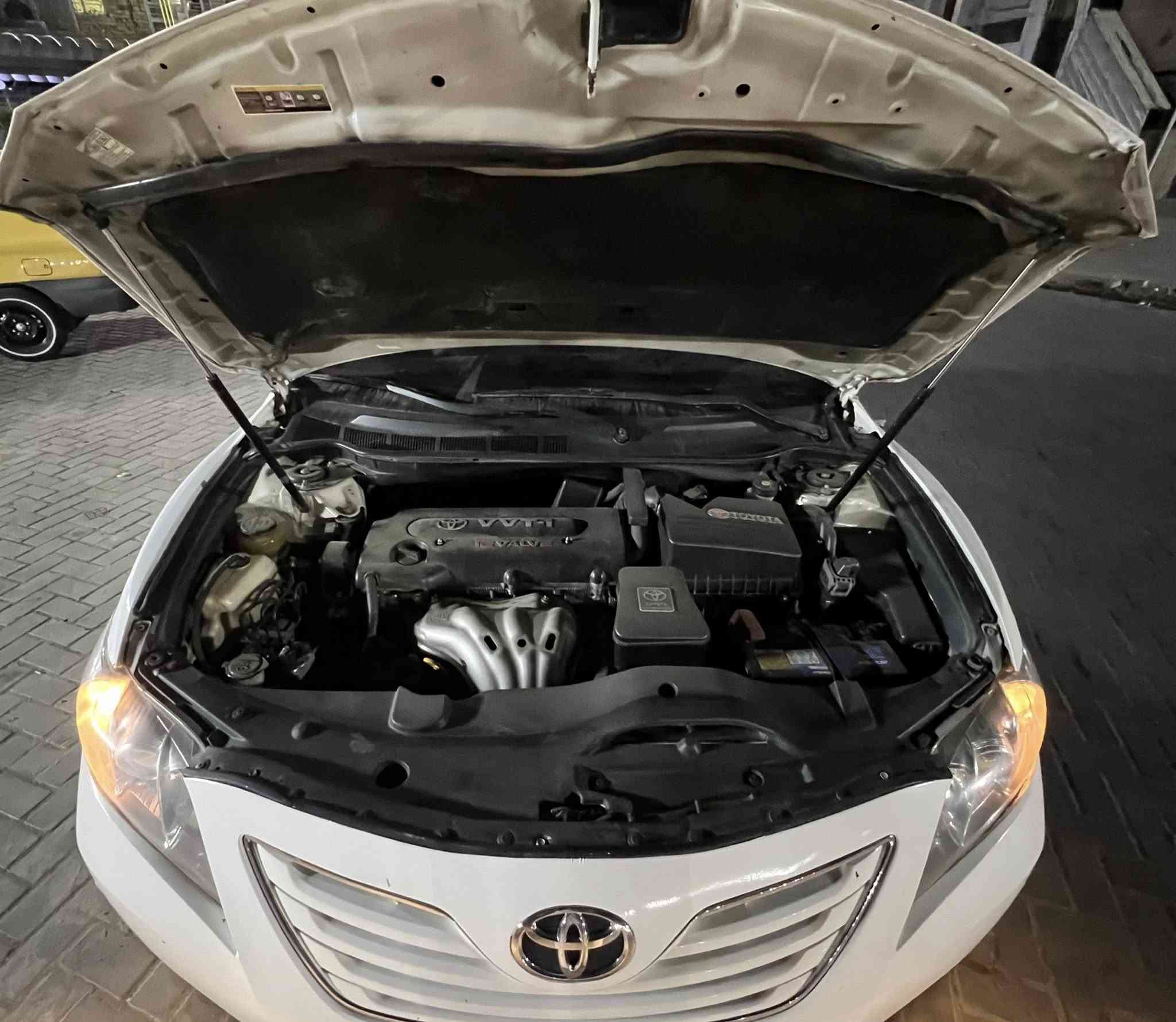 سلام عليكم GXL فولل مواصفات
كامري 2008 (خليجي) للبيع 
سياره 1على1 مال جناي 

رقم بغداد انگليزي

فتحة سقف🛑

اشاير بل مري🛑

كشن كهرباء🛑

محرك4سلندر VVTI 2.4⭕️🛑

منضومه لايت ناصي🛑

برده خلفيه كهربائية🛑

حساسات امامي خلفي 🛑

كامره خلفيه🛑 

+تخم تاير جديد 🆕 

                                    ممشى حقيقيi✅✅    221.km 

كشنات وبطاين ودشبول لا فطر ولا شك بحاله الوكاله🛑 

السونار مرفق مع الصور✅

السعر علق برقم 1 🔰💭 

العنوان بغداد الحبيبيه📍

متواجد :فيسبوك {خاص}

للأستفسار : ***********
