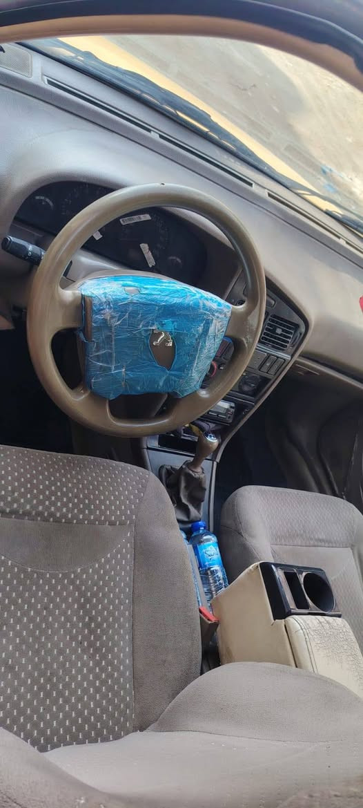 بيجو أكد موديل 16  رقم بغداد انگليزي
سنويه لل٢٩ السياره بكربلاء وراعيها بكربلاء 
بيها  طخه يم القفل مال الجنطه 
زنون كهربائيات كلها شغاله
كير ومكينة مكفولات صار اسبوعين  شديتهن
صدر امامي خلفي كله جديد تدفئه تبريد 
عينة وصينة جديدة
تبريد شغال منظومه جديده 
كهربائيات كلها شغالة
غرفتها جديدة وبلادية
شرط التحويل مكاتبة مرورية
السعر ٤٣ملاحظه  راسلني واتساب 
***********  هذا بي واتساب أو تصال
***********
