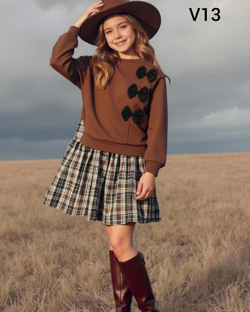 سواء عندك أميرة صغيرة👸 عايزة فستان يخطف القلب، أو بطل شقي🦸‍♂️ محتاج طقم شيك يستحمل لعبه وحركته.. طلبك عندنا.

​ليه تختاري من كوليكشن Vamouré الجديد؟

✅ تصاميم مودرن: موديلات تريندي تناسب الخروجات والمناسبات.

✅ خامات مريحة: قطن وخامات ناعمة عشان بشرة طفلك تتنفس وتفضل مرتاحة طول اليوم.

✅ تنوع يرضي كل الأذواق: ألوان هادية، نقاشات مبهجة، وقصات مميزة.

​✨ لمسة شياكة، وجودة تعيش.

​📸 اتفرجي على الصور واختاري اللي يعجبك.. الكميات محدودة جداً!

📩 ابعتيلنا "سن طفلك" في رسالة وهنبعتلك الموديلات والمقاسات المناسبة فوراً.


**إذا كنت صاحب هذا الإعلان وتريد حذفه لأي سبب، رجاءا أرسل رسالة إلى الدعم الفني**