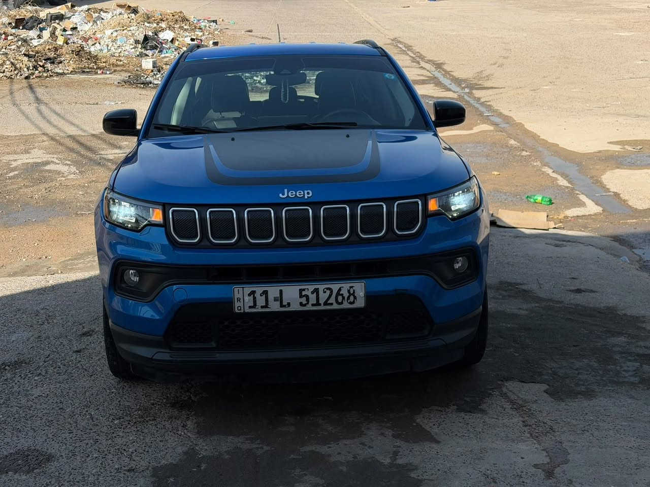 سلام عليكم 
Jeep كومباس مديل ٢٠٢٢ الشكل الجديد 
شكل ال ٢٠٢٣ 
السياره جديده بمعنه الكلمه وحادثة حلو بجم كبس 
حادثهه قبغ البانزين وشويه من الجنطه الباقي مكفول كفاله عامه السياره مال بيت مابيهه أي نقص ماشيه ٢٥ ألف ميل السياره نص فول رقم بغداد 
شاشه اندوريد بصمه كامره دواره نقطه عمياء 
رادارات 
منضومه زنون اصليه 
كشنات جلد ومخمل 
تحكمات ستيرن 
4 انضمه قياده 
قطعتين تبريد
محرك ٢٤٠٠ دوش مابيهه قطره دوانز 
السياره جديده مال بيت وسعرهه ١٦٥ وبيه مجال ***********
