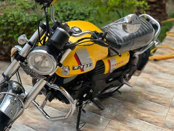 السلام عليكم 
للبيع فقط دايوان نفخ 
موديل 2022 
 رقم قادسيه (16) باسمي 
تحويل ثاني يوم
الدراجه مكفوله 
السعر 2500 مليوننين ونص
المكان ،الديوانيه
للاتصال ***********
