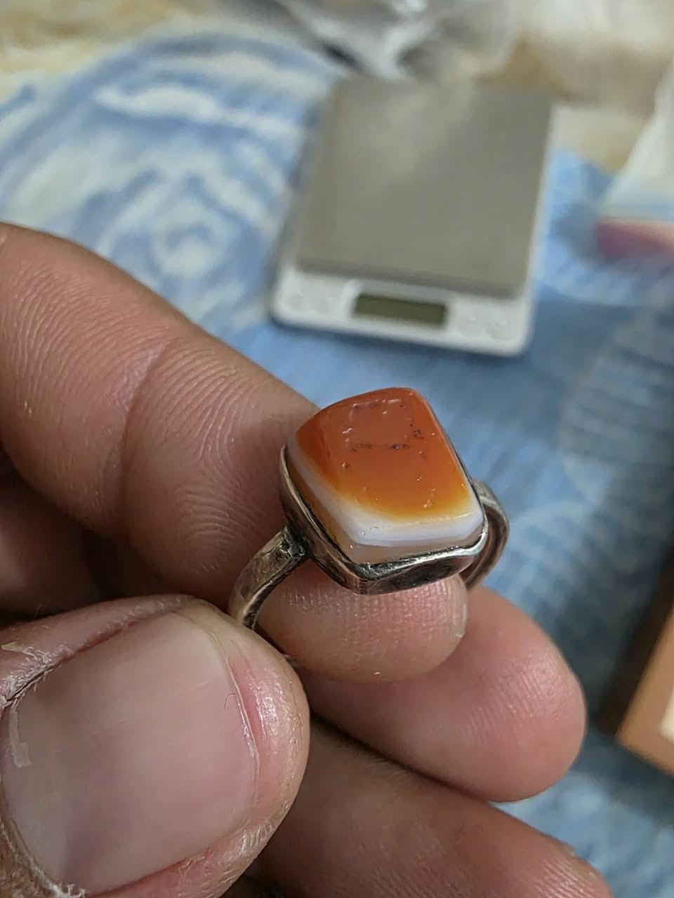 85 الف مع التوصيل قفل


**إذا كنت صاحب هذا الإعلان وتريد حذفه لأي سبب، رجاءا أرسل رسالة إلى الدعم الفني**