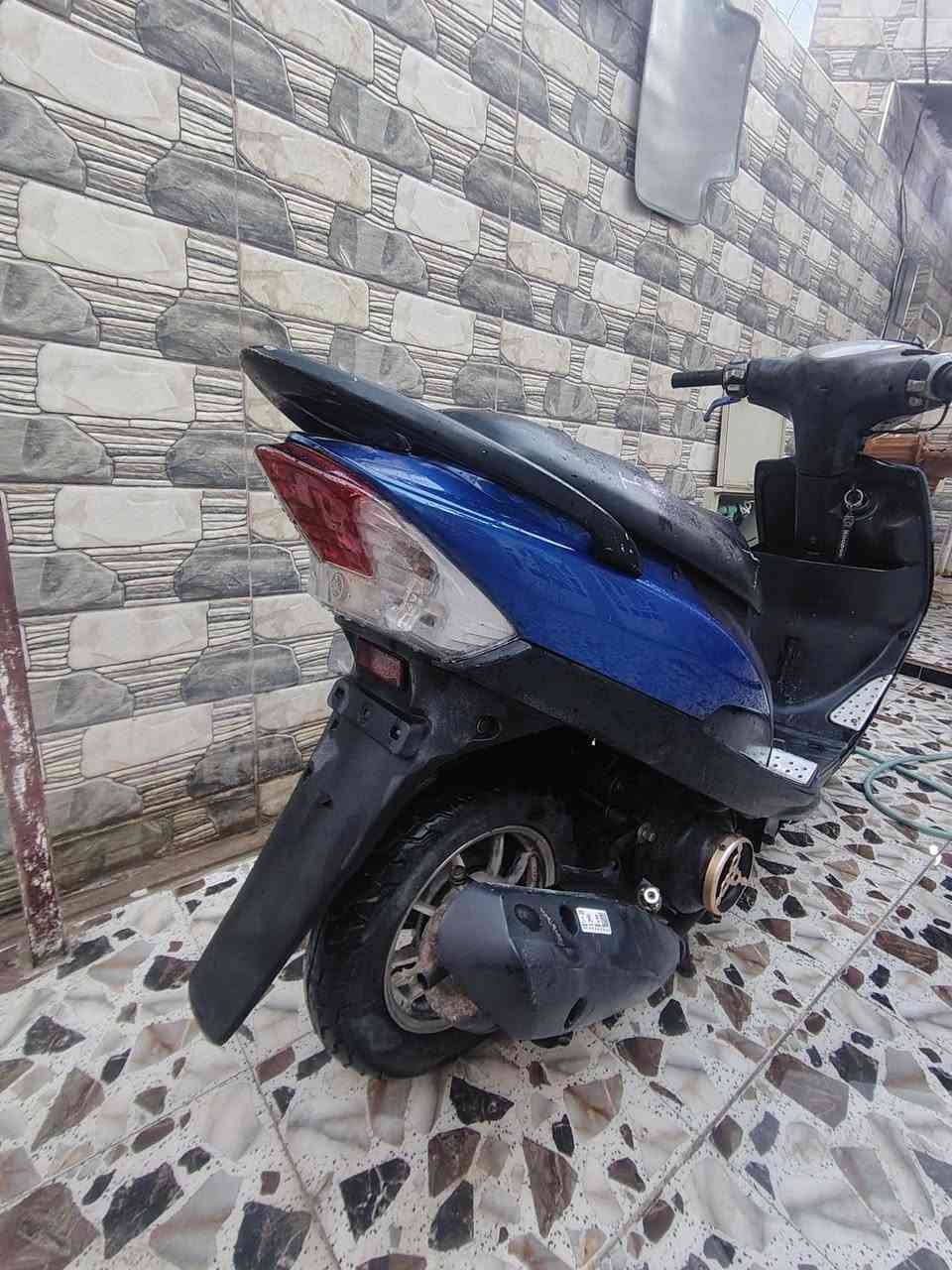 سلام عليكم دراجه ماكس عدله للبيع مكينه خير من الله بوشه ٤٩ بلادي مكينه خرسه ناعمه شلعه ومعدل كهربايات كلهن شغالات دراجه سلف وهندر بكل وقت
مكاني بعقوبة مجسر المفرق مستعجل عله بيعته واليجيني مارجعه 
رقمي ***********
