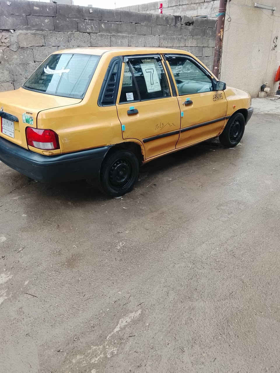 سايبا 2013رقم بغداد سنويه عاج نافذه ب21.  ماندل راعيها ضيعت رقمه. مكينه وكير مكفولات. تخم تاير وحداديه جدد كهرباىيات كلها شغاله.  دوشمه جديده شاشه تخم سماعات سنتر لوك. كيجات كله شغال ب15وبيها مجال. مكاني بغداد الحبيبيه ***********
