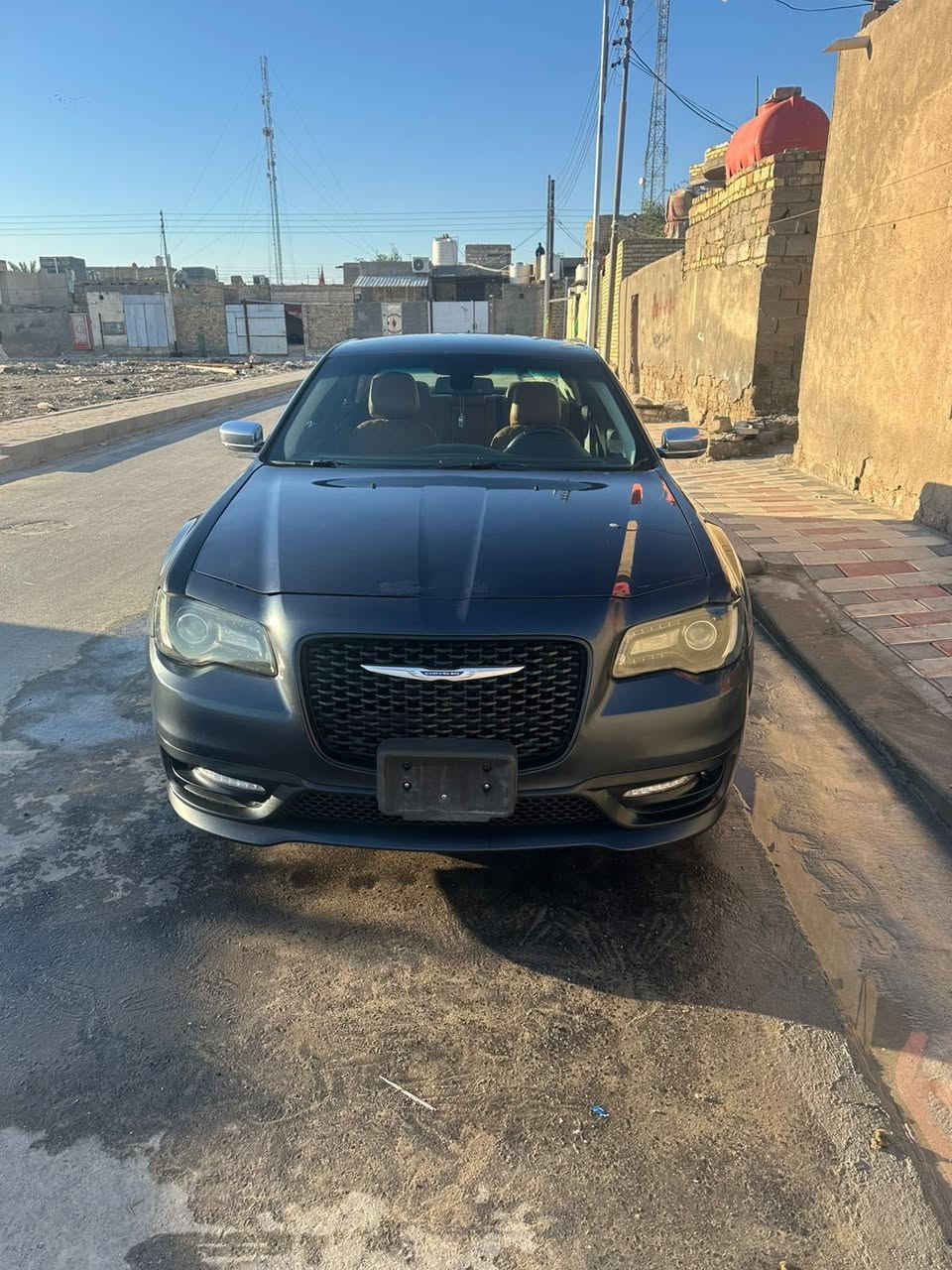 سلام عليكم للبيع فقط سياره اوباما موديل 2018 اصل سياره مامشتغله خط ابد ماشيه 99 جديده كلش رقم ذي قار نكليزي بسمي هزه جديده سياره جاهزه ولا قطعه مبدله بيه ليبل واحد بيه بس بارد. بل جاملغ المامي فقط سعر مناسب 220   رقم الهاتف ***********
