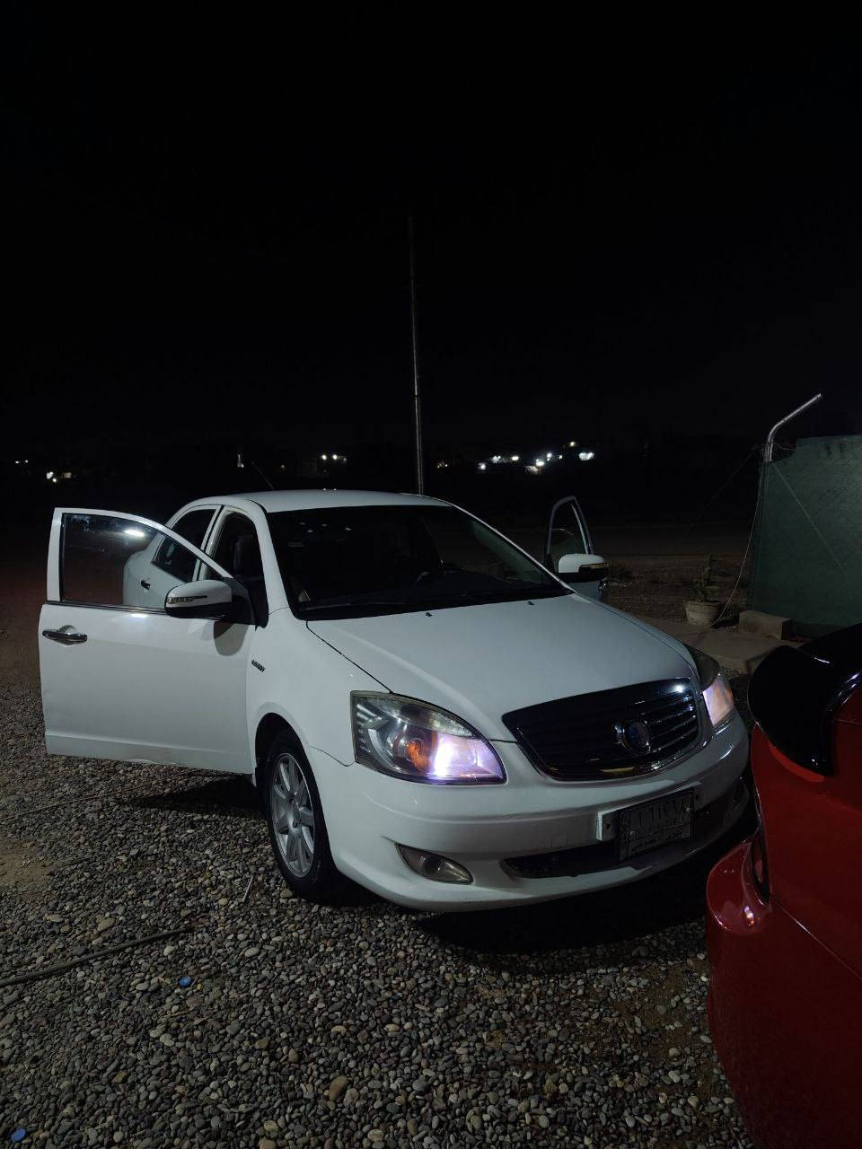 جيلي موبل مديل 2012 كير عادي  رقم نينوئ الماني سنويه جديدة شرط التحويل فقط كابون بانزين بيها 
كير ومحرك شرط بدون تحوير تبريد وتدفئه شغاله 
سياره بدون صبغ فقط تعديل بارد باب خلفي 
مكان سياره موصل الايسر الكندي الثانية
سعر 65 وبيها مجال للشراي 
*********** 
***********
