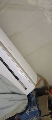 داخلية فقط توسوت 2طن ضمان الشغل سعرها 90مكان بغداد 07713672247