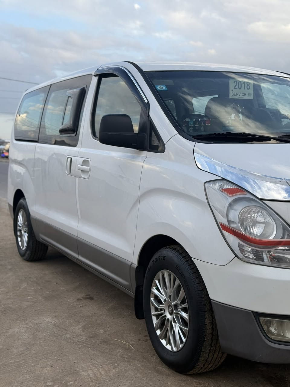 سلام عليكم ستاركس مفتوح مديل 18كفاله عامه
رقم انكليزي رقم بغداد بسمي السياره سنويه 28
مصفره هيىه وضريبه وصل خط جديد 
السياره فول مواصفات شاشتين تحكم استيرن مري شفط 
كامرات السياره كفاله عامه كير مكينه بالجيس 
تدفه تبريد ثلج تخم تاير بالجيس حتى السبير مانازل 
السياره فول مواصفات ماناقصه برغي واحد 
دوشمه تفصال تغليف تنته سفريات 
السياره مدوشمه كامل السيارف فول فل ماذب لو الف عليه 
العنوان بابل محاويل السعر 230 وبيه مجال بسيط حك الجيه 
لتواصل والاستفسار 
***********
