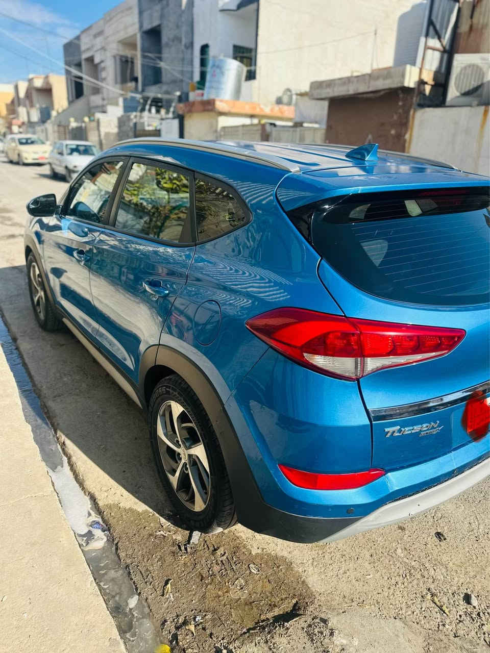 جۆر: تۆکسۆن
مۆدیل: 2018
مەکینە: Dji
سبوغ: چاملغی لای سەکن بیلاد گۆرایە دەرگای سەکن سبوغە بێ ژۆرێ بێ داخلی من بە عیزام نەبێ عام نەبێ ئەی فرۆشم
مواسەفات: نیوو مواسەفات
گوشین کارەبا - ئاوێنە کارەبا - تەعدیل سورعە - شاشە - کار پلەی - ئەندرۆید ئۆتۆ - Look ئەکسل - تەعکومی جادە - لایت لید عەدەسە.
گێر و مەکینە و تەبریت و قفل ئەکسلی بەشەرت
چوار تایەی نوێی لەسەرە
تەقە و رەقەی بەشەرت
سەیارەکە رەقەم بغداد ئەسڵیە
سەنەوی ئەسڵی پاکانەی بەشەرت
غرامەی بەشەرت
شوێن: هەولێر - ناو شار
ژ.م: ***********
واتس ئەپ و ڤایبەر أربيل, العراق
