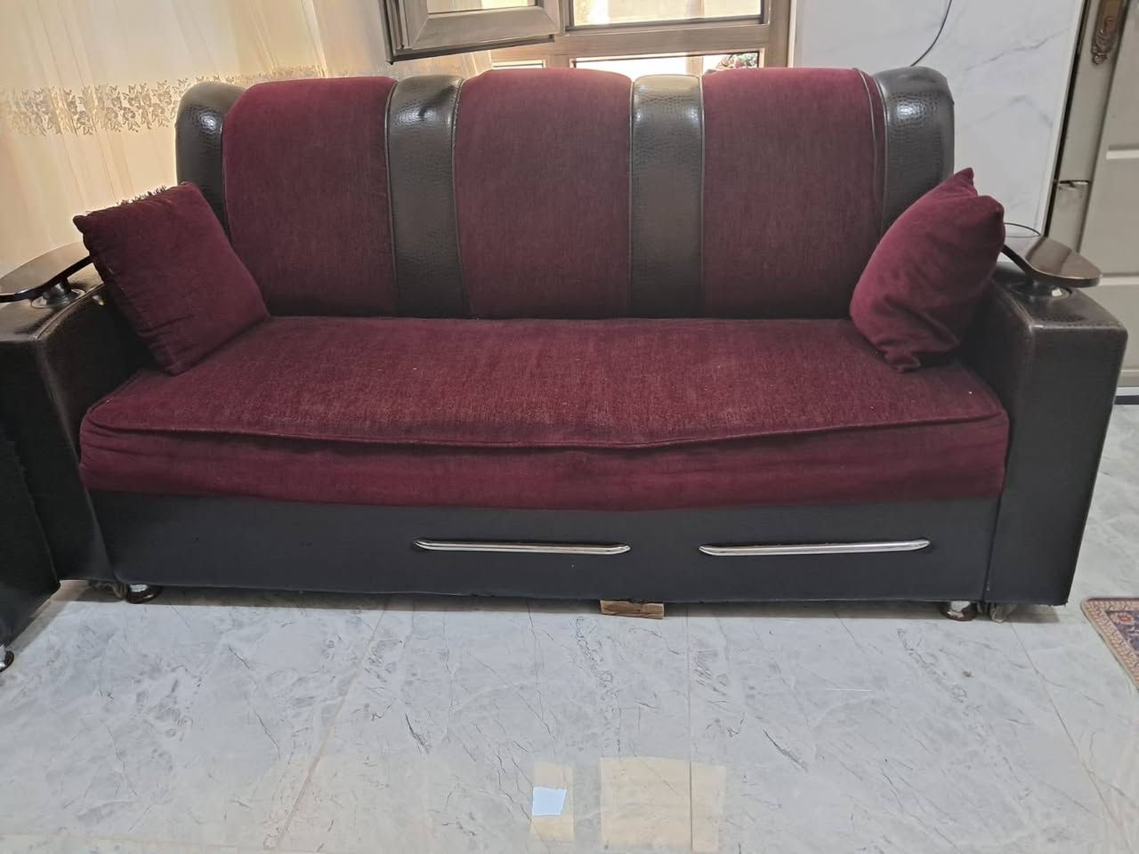 متاح


**إذا كنت صاحب هذا الإعلان وتريد حذفه لأي سبب، رجاءا أرسل رسالة إلى الدعم الفني**