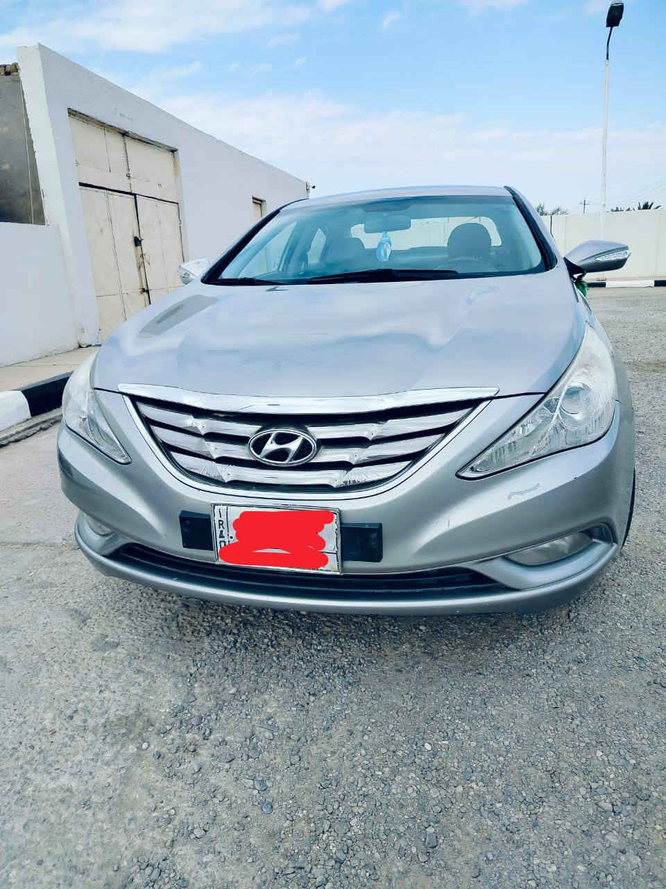 سوناته 14 سياره ادوات كصه جنطه سياره جاهزه من جميع النواحي مكينه 
دوش 2000 شاشه كامره سياره حلوه كلش مابيه اي نقص ابد ارقام سنويه عضم عاج بغداد شرط شغل مظبوط السعر 50 تلفون *********** اتصل وتدلل
