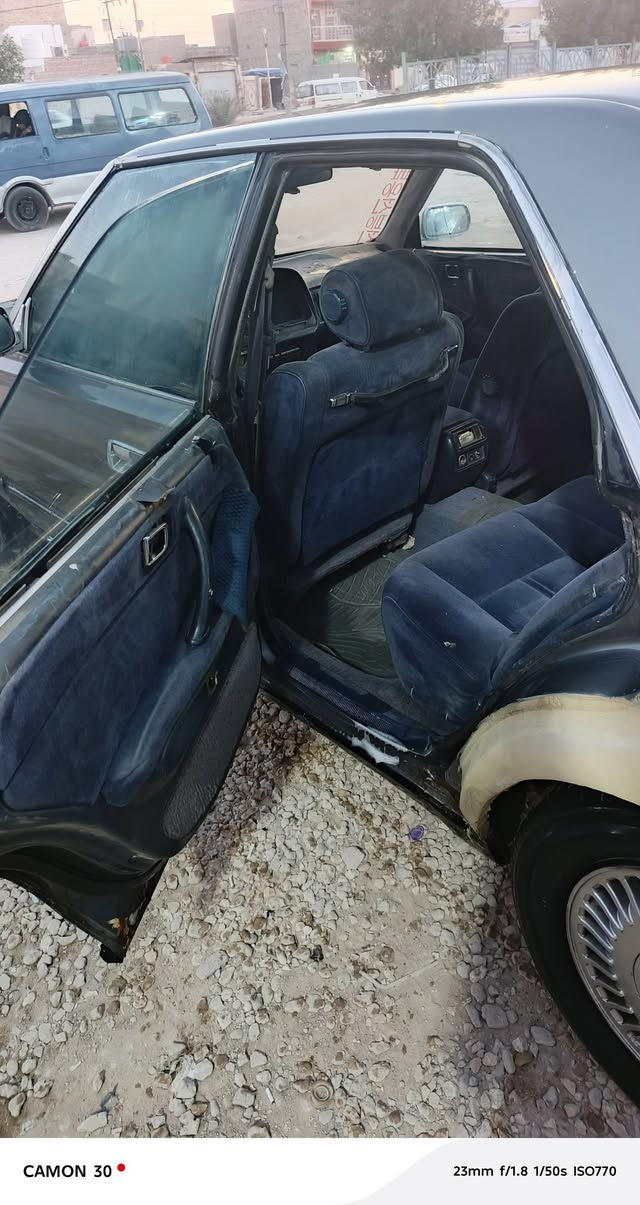 السلام عليكم هارتوب للبيعول مراوس اقره قبل ما تتصل سياره كشرها حلو نقص طوب كدام تعبانات وغاز تبريد ودشبول تعبان وعوزها لايت وسكن الايمن مكفوله من كص ونقل جثه وصوليات وضربه قويه مداور ثاني يوم مكاني نجف سعر 28 بيها مجال قليل رقمي ***********
