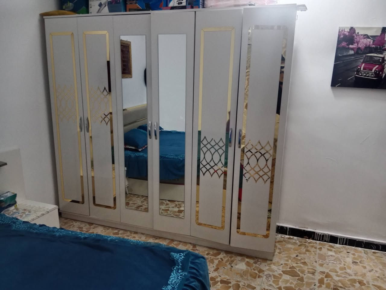غراضه بيت نظيف السعر داخل الصور المكان بغداد الشعب السريدات الشراي يتصل ***********
