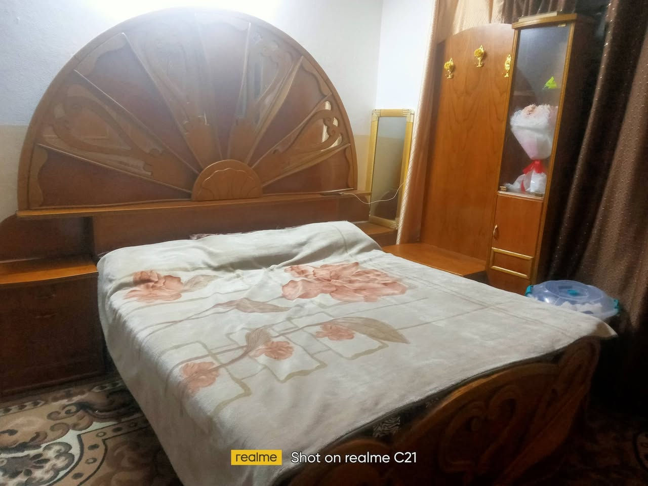 غرفة نوم خشب ثقيل
للتواصل على الهاتف
او على الصفحة ***********
السعر مليون وربع (مليون و250)
