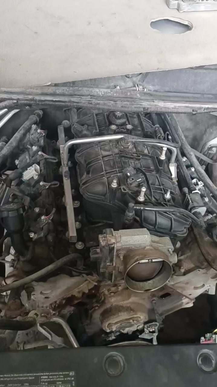 سلام عليكم
يتوفر مكينه يوكن 5300 موديل 2007 تك حساس

مكينه يوكن 5300 موديل 2012دبل حساس

مكينه الفينيه 5300 

كير الف طبله

كير الفينيه حجم 700 لوكير 

كير طبله حجم 700

مكان حله مجمع هشام جواد

توصل على رقم او وتساب

***********

***********
