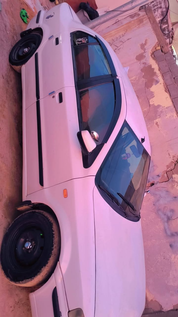 سمند للبيع موديل 2011 ناطق
رقم بابل انگليزي  جديد راعيها يريد مداور  
مكينه جديدة هستوني شادها ايساكو اصلي شركه 
راديتر جديد
حدادية جديدة اصلي وشغل مضبوط 
بوبرينات جدد اصلي 
باتري جديد 
عينه وصينية جدد
فيت بم وكلاص جدد 
تبريد عاوزة بس غاز شغال 
السيارة تعبان عليها الله شاهد ورسوله  
وبالعافية ع الياخذها
السيارة جاهزة عوزها ملاحظات بسيطة 
تجي تشوف وبيك خير ودلل 
السعر 40 وبيها مجال حگ الجيه 
مكاني بابل البكرلي 
***********
