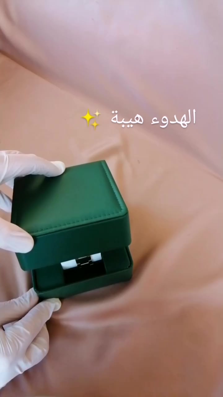 ساعة نسائية تصميم كلاسيكي راقي كوالتي ممتاز متوغرة كمية محدودة جدا


**إذا كنت صاحب هذا الإعلان وتريد حذفه لأي سبب، رجاءا أرسل رسالة إلى الدعم الفني**