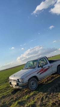 بيكم تك ١٩٩٩ حار بارد السياره  كير ومحرك شرط  رقم انكليزي جديد  ماييها...