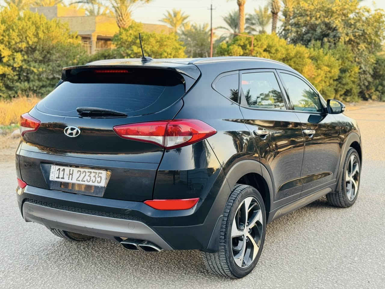 السلام عليكم
للبيع توسان 2016 رقم بغداد بأسمي تحويل مباشر 

وارد امريكي بيه طرف الجاملغ وطرف البنيد بدون تبديل بدون ارباك وبيه باب السائق مبدل اصلي بالعراق والباقي كله ليبل واحد.

السياره فول مواصفات 1/1 عدا الفتحه:

بصمه& جنطه كهرباء& كشنات تدفئه & ويل كروم& زنون & محرك 1.6 تيربو & ماشيه 120 الف& انظمه قياده & اشاير بالمري& كاميرا ورادار & نقطه عمياء& وبعد هواي مواصفات.

السياره جاهزه گير ومحرك وحداديه وتخم تاير وتبريد ❄️

#السعر/139$ بيه مجال بسيط 

***********

_مكان /بابل
