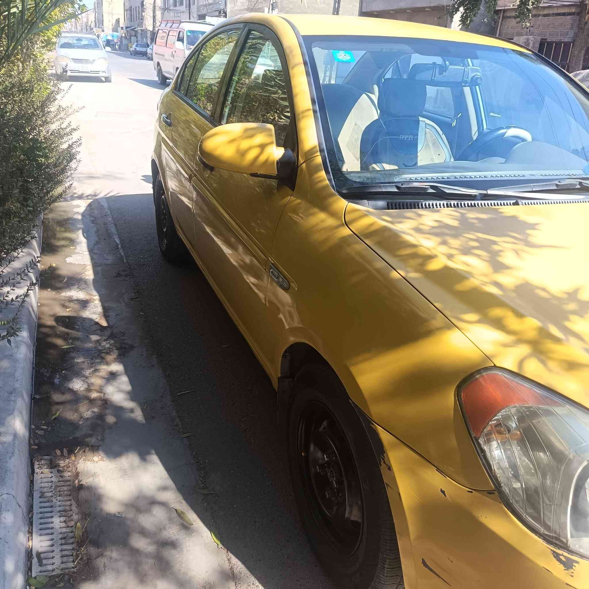 اسلام عليكم اكسنت خليجي 2008 رقم بغداد
السعر 70 وبيهه مجال قليل ***********
