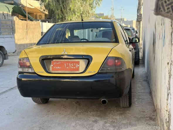 لانسةر 2010مةكينة 20قرش گير عادي كيرو مةكينة بةشةرت لايت ليدة زةربةي نية سةنةوي كارتوني
سةيارةي مةعرةز نية هي مالة 47گلاو مةعا مةلة ..*********** كالار
