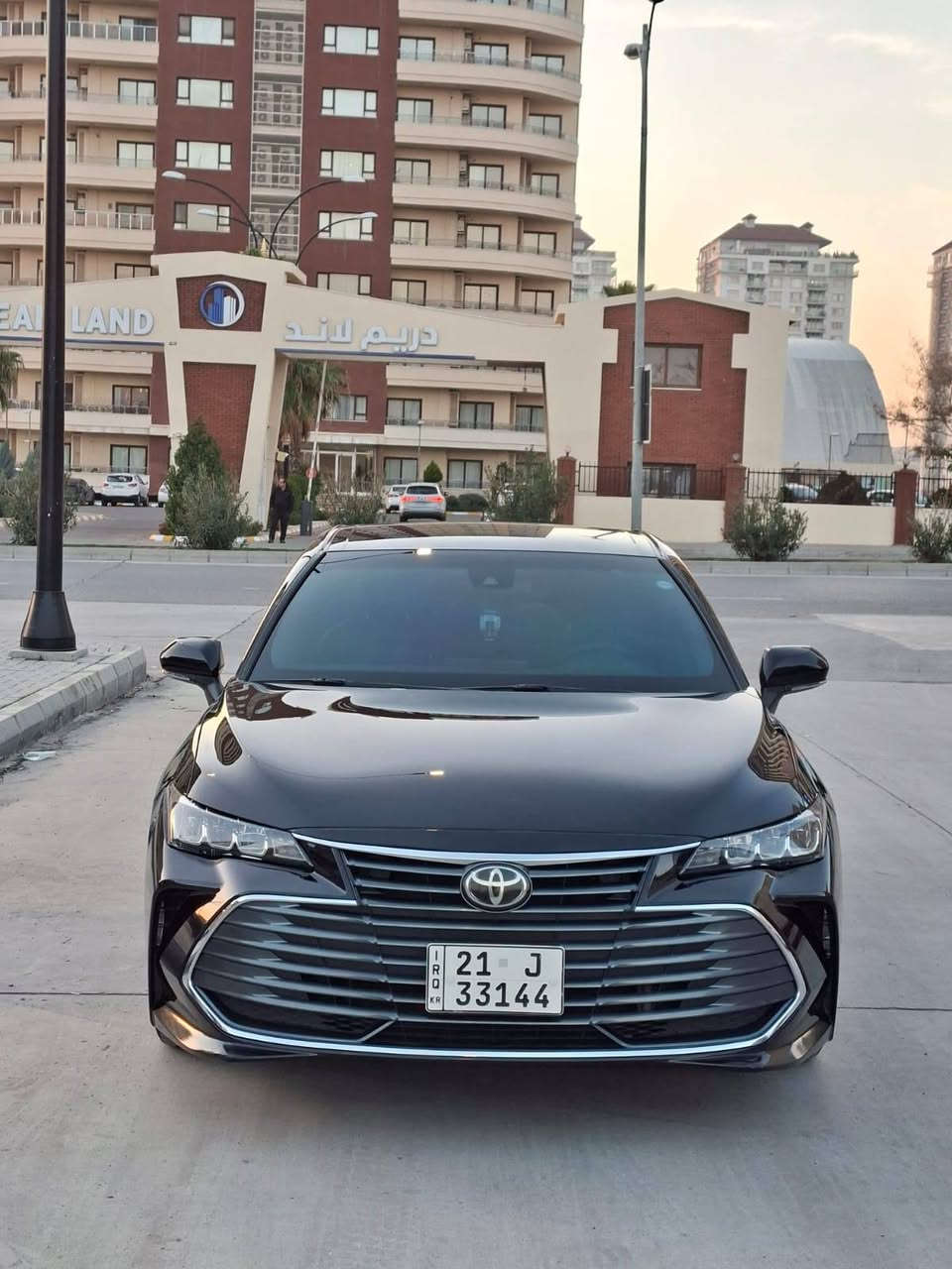 تويوتا افلون 2022 XLE V6 لون اسود كذاب
نظافة السيارة 100 / 100سيارة كلش جديدة لوك نظيفه وكله بشرط مكفولة من كير ومحرك وكهربائيات 

مواصفات أمريكي بدون حادث بدون ايرباك رقم شاصي موجود بالمنشور 
محرك V6 حجم 3500 بنزين ماشية 69ميل
شاشة بصمة كامرا بريك بصمة كوشنات جلد كوشنات تدفئة كوشنات كاربا رادار جانبي رادار أمامي رادار تحديد مسار بعد هواية مواصفات السيارة حيل نضيفة جاهزة مابيها اي نقص بشرط كير محرك تبريد ايرباك كهربائيات بشرط هزة رقم سنوية جديد بسمي السيارة ويا كتاب تضليل 80 / 100 تايرات جديد للإستفسار اكثر اتصل ***********
