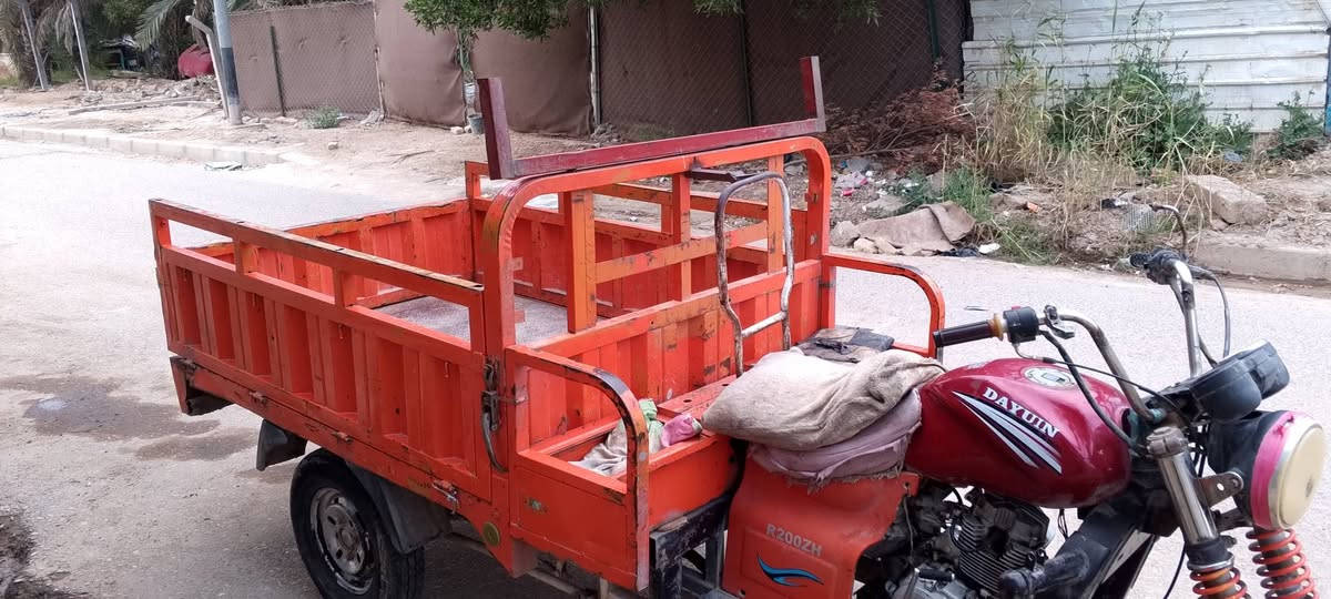 السلام عليكم اللبيع وراق 2014بواحد وربع وبيه مجال ***********
