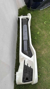 لحية لاندكروز 2025 لمتدد للبيع ب500$ دولار  07705539475  بغداد مكاني