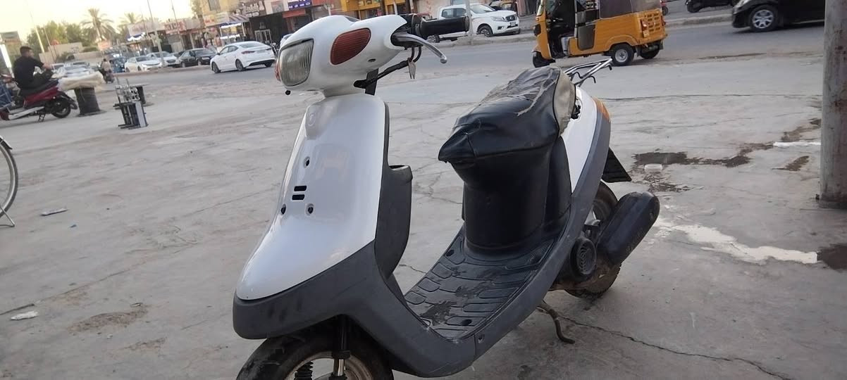 السلام عليكم ورحمة الله وبركاته اخوان دراجه بطه خطين سرعه ٦٠ دراجه نضيفه شاصي جديد ماب ولا لحيم ولا فطر شلعه ومعدل خير من الله صوت اكسل ماكو مكينه حلوه نكره هندر ونكره سلف بكل وقت مكينه ناعمه السعرر ١٩٠ الف وبيهه مجال للشراي مكان المسيب حي المعلمين قرب مصرف الزراعي فرع مطعم المعموري محل حسن الخفاجي اي استفسار *********** السعرر ١٩٠ الف وبيهه مجال
