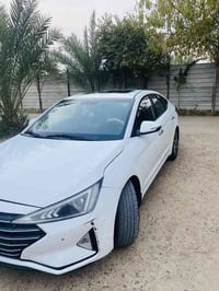 النترا 2020 خليجي  فول مواصفات  محرك 2.0 دوش   تبريد قطعتين رقم بغداد ...