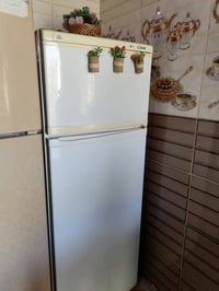 ثلاجه للبيع تجميد فول نضافه 95٪ موطور جديد للاستفسار اتصل على الرقم ال...