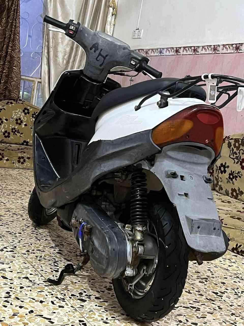 ‏سلام عليكم شباب دراجة بيجي للبيع مكاني سماوي خشابه دراجة مقفولة كل شيء شغال بيها سلف وهند سعر 650 وبيها مجال للاستفسار ￼وات أو اتصل ￼*********** ￼￼￼￼
