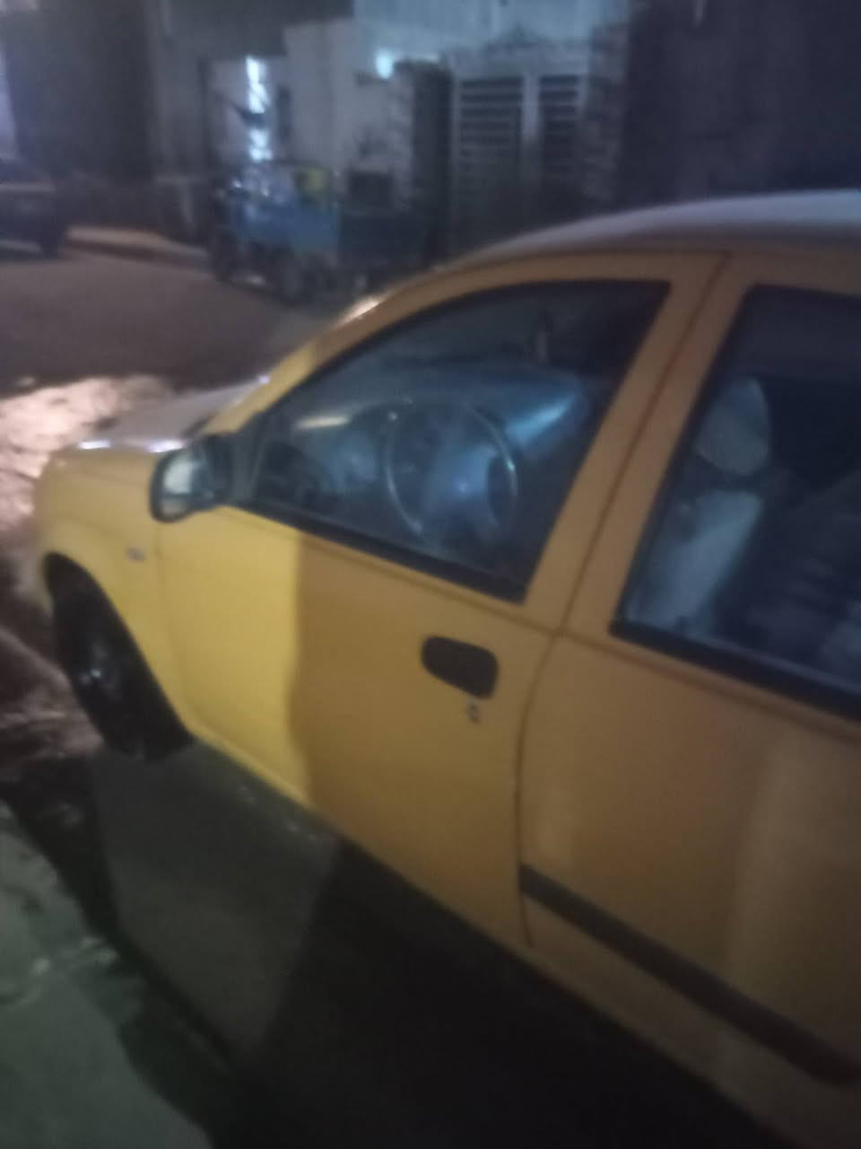 السلام عليكم بيع مستعجل
للبيع طيبه موديل 16 جاهزه مكينه كير شواصي حداديه تخم تاير نعمه من الله كهربائيات كله شغاله سياره نعمه من الله دواخل نضاف نعمه من الله سياره مال جناي يرادلها ترتيب بسيط بنزات بخاخات فيت بم عبوه  ادامه كامله كله جديد  رقم قادسيه ألماني راعيها جيراني شرط المداور غرامه مصفره/// عليها هيئه حسب الاتفاق كشرها نعمه ضربه باب السايق ومعمره مراوس ترهم حسب القناعه 

العنوان الديوانية الاسكان مقابل المعهد الفني 

السعر خاص 

الرقم ***********
