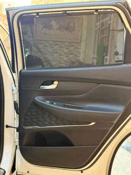 هونداي سنتافي كلكرافي 2023

السيارة اعلى فئة تجي بالسنتافي كلكرافي // لون ابيض  صدفي دخول جديد بدون رقم 
سعر235 ورقه وبيها مجال 

الموصفات 
Engine:- 2.5L / turbo 4 cylinder 
فتحة سقف (بانوراما )
جميع كشنات السيارة كهرباء
داتشو امامية
كشن السايق خزن ميموري سيت
كشنات جلد + تدفئة تبريد + كشنات خلفية تدفئة
ستيرن تدفئة 
شاشة جبيرة كاربلي
كامرات 360  درجة
كامرات داخل الدشبول مع الاشارة 
رادارات امامية ، خلفية ،جانبية 
مانع تصادم خلفي وجانبي وامامي مع توقف ذاتي 
داخل السيارة LED متغير 10 اللوان
مري شفط مع اشارات بالمري
تنبيه خروج مسار + قيادة ذاتية 
سستم صوت 12 سماعات بنظام Harman Kardon
لايتات امامية خلفية LED + لايتات امامية بنظام LED DRL
السيارة مزودة بنظام Blue Link Telematics
جنطة كهرباء 
حساسات امامية خلفية 
ويل كروم 19 انچ
سقف شامواه(كنتارا)
4 وضعيات قيادة 
فور ويل درايف    
  اوتو بارك (تتقدم وترجع بالبصمة)
شاحن وايرليس
بردات خلفية بلادية
السيارة ماشية 11 ميل فقط

الحادث  / تبديل جاملغ  + صبغ بنيد 

للاستفسار :  ***********
