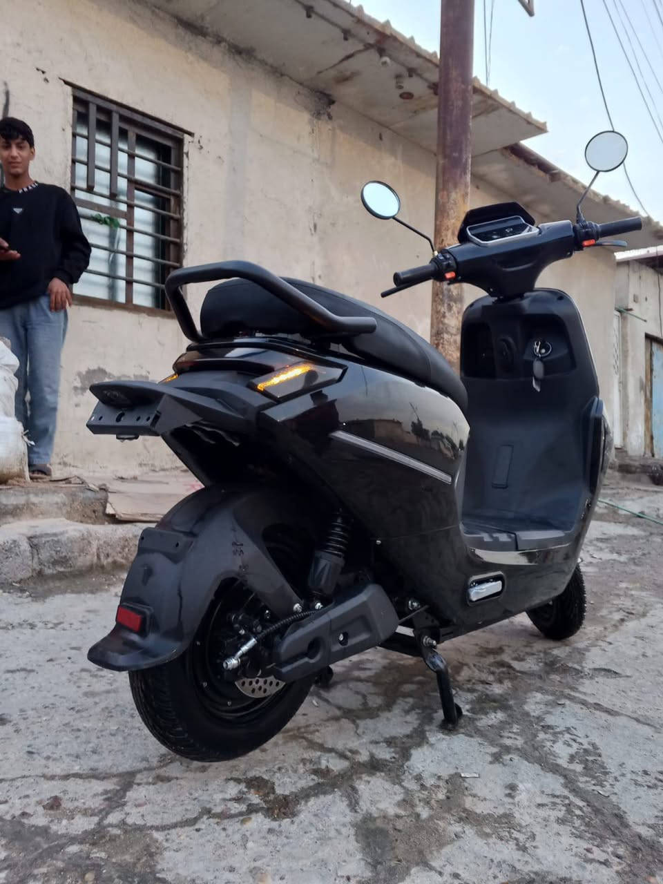 سلام عليكم دراجه شحن 🔋⚡حديثه صاير سبوع من خذتها رايدها 858وبيها مجال مكاني بصره معقل شارع الوايلس رقمي +964 777 082 7273


**إذا كنت صاحب هذا الإعلان وتريد حذفه لأي سبب، رجاءا أرسل رسالة إلى الدعم الفني**