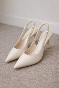 احذية • قياس ٤١ • لبست ساعة