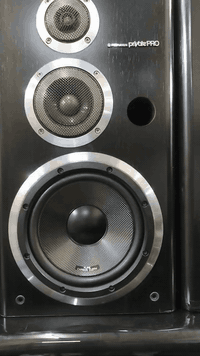 سماعات بيونير ياباني أصلي صناعة خاصة لليابان.. سماعات من أندر النوادر  موديل  Sx. 740 برو حجم ٩ انج جدد لوك نضافة 99% نقاوة صوت غير كل السماعات كوالتي فول فول  جدد لوك السعر مراسلة الصفحة أو اتصال خط أو  *********** واتساب .يوجد  توصيل
