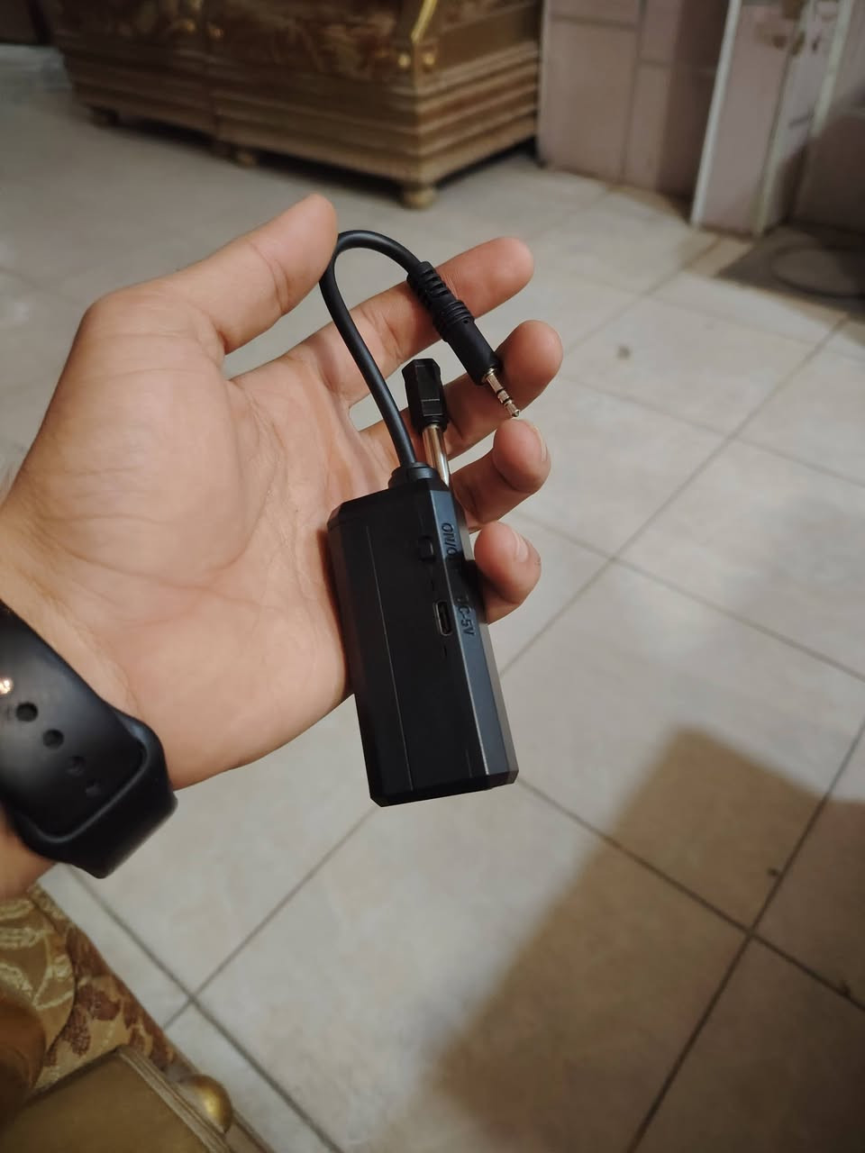 مايك للبيع 
مايك اوكس و مكسر صوت يخبل شحن تايبسي 
جديد غير مستخدم مكاني نجف ***********
