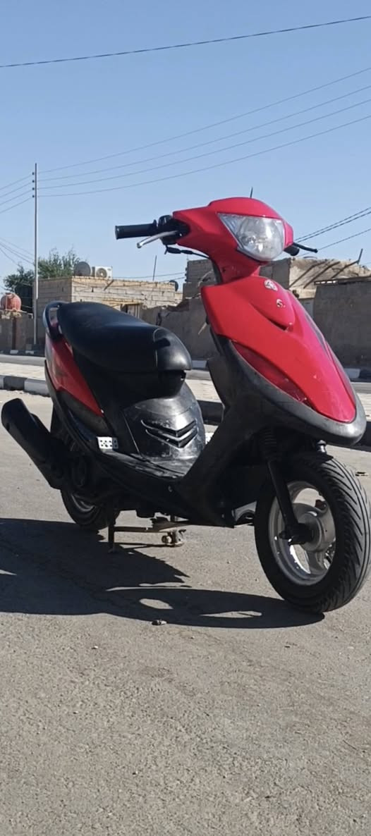 سلام عليكم دراجه ماكس عدله نضيفه ما مفتوحه  مستعجل عله بيعتها السعر 450 وبيها مجال للتواصل ***********
