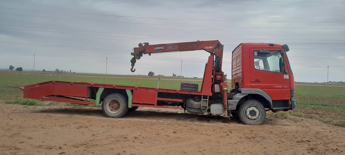 سلام عليكم كرين اتيكو للبيع شاصي مكسور والسنويه صاقطه من 20015سعر 165للستفسار لاتصال ***********@***********
