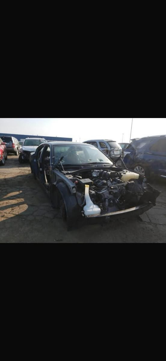 السلام عليكم 
جارجر موديل 19 Gt مواصفات الGt معروفه فول عده الفتحه كشنين كهرباء كشن جلد حظن رادار جانبي شفتات ستيرن بصمه ابواب بصمه تشغل تخم تاير جديد السياره متعوب عليها مال جناي حداديه و تبريد كير و مكينه مكفولات ماشيه 77 حقيقي حادث السياره سرقه قطع والي بيها كلهن اصليات السياره دكة چاكوج ما بيها سعر 195 و بيعا مجال حك الجيه عنوان بغداد الگريعات شارع الوقف السني *********** بغداد, العراق
