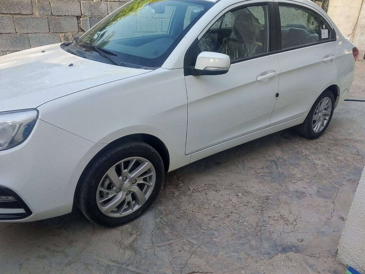 سلام عليكم
بروتون ساجا مديل 2025 زيرو ماشيه بس80كم
سعر 115


**إذا كنت صاحب هذا الإعلان وتريد حذفه لأي سبب، رجاءا أرسل رسالة إلى الدعم الفني**