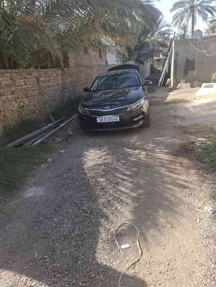 السلام عليكم
سياره للبيع كيا أوبتيما خليجي 2017 خليجي
• المحرك: 2000 سي سي
ماشيه135 باسمي غير مكفوله 
صار يومين م̷ـــِْن ستلمت ارقام وسنويه
 السيارة جاهزة ما بيها أي نقص 145 
***********
