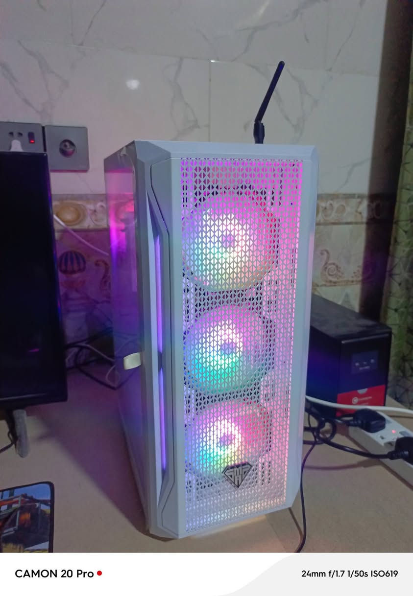 سلام عليكم تجميعه pc كامله نضيفه كلش و كل القطع جديده صار 6 شهور مشتريه مع كافه كراتين القطع موجوده 
سبب البيع اريد اجمل عله فلوسه واجيب pc بي 4080 
عنوان النجف كوفه جمهوريه 
تجي تفحص يمي ما عدي توصيل سعر 820 وبيه مجال 
رقم ***********
كارت الشاشة: ASUS Dual GeForce RTX 3060 OC Edition 12GB GDDR6 الكرت يجي افضل من العادي بحيث يجي التبريد بي ثنائي
المعالج: AMD Ryzen 5 5500
المذربورد: MSI B450M-A PRO MAX II
التبريد: DeepCool AG400 WH ARGB (Auto-RGB)
الرام: 16GB DDR4 (3600MHz)
التخزين (SSD): Western Digital WD PC SN740 NVMe M.2 512GB (7500MB/s)
الباورسبلاي: FSP HV PRO 550W (80 PLUS)
الملحقات: كيبورد ميكانيكال Fantech Atom63 RGB (60% White) + ماوس قيمنق Redragon Ranger Basic

