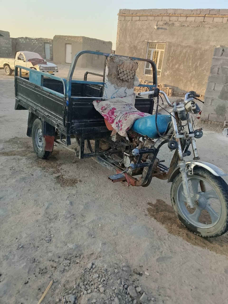 لسلام عليكم ستوتة كلك كلك صاصي بي لحين قليل ركبة مكفولة سعر خاص***********
