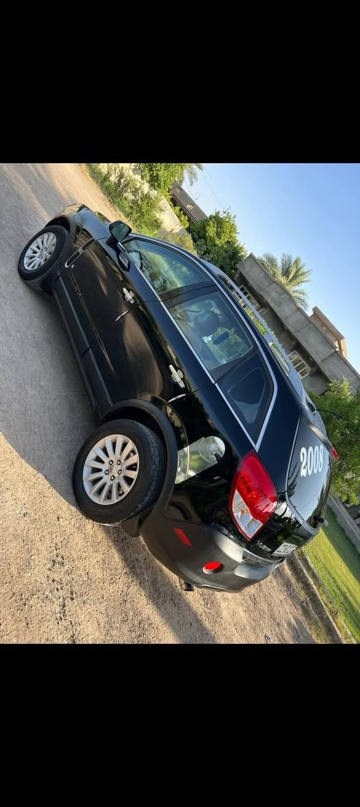 شوفر كابتيفيا موديل 8قطعه وحده صبغ البنيد بس والباقي كفاله سنويه جديده هزه جديده صار شهر جددته بسمي لل 31حداديه شرط بيه شبر بارد باب السكن نص مواصفات فور ويل بلاد مكينه سته سلندر للبيع  والمراوس حسب القناعه وذا اكو جيلي ام كرانت c8 للستفسار ***********
