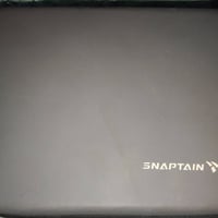 درون • مستخدم • تصوير ٤كي