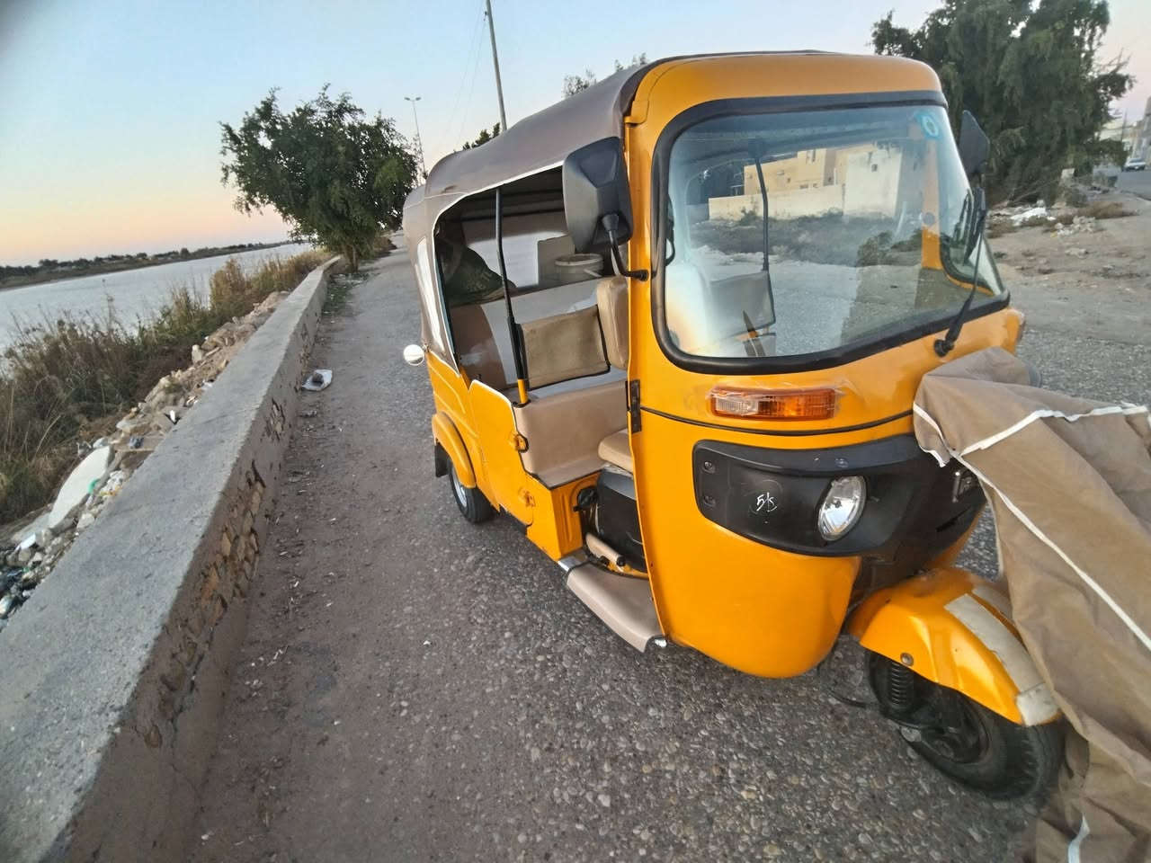 تكتك للبيع 22 رقم وسنويه مكلف بل نشر رقم راعيه ***********
