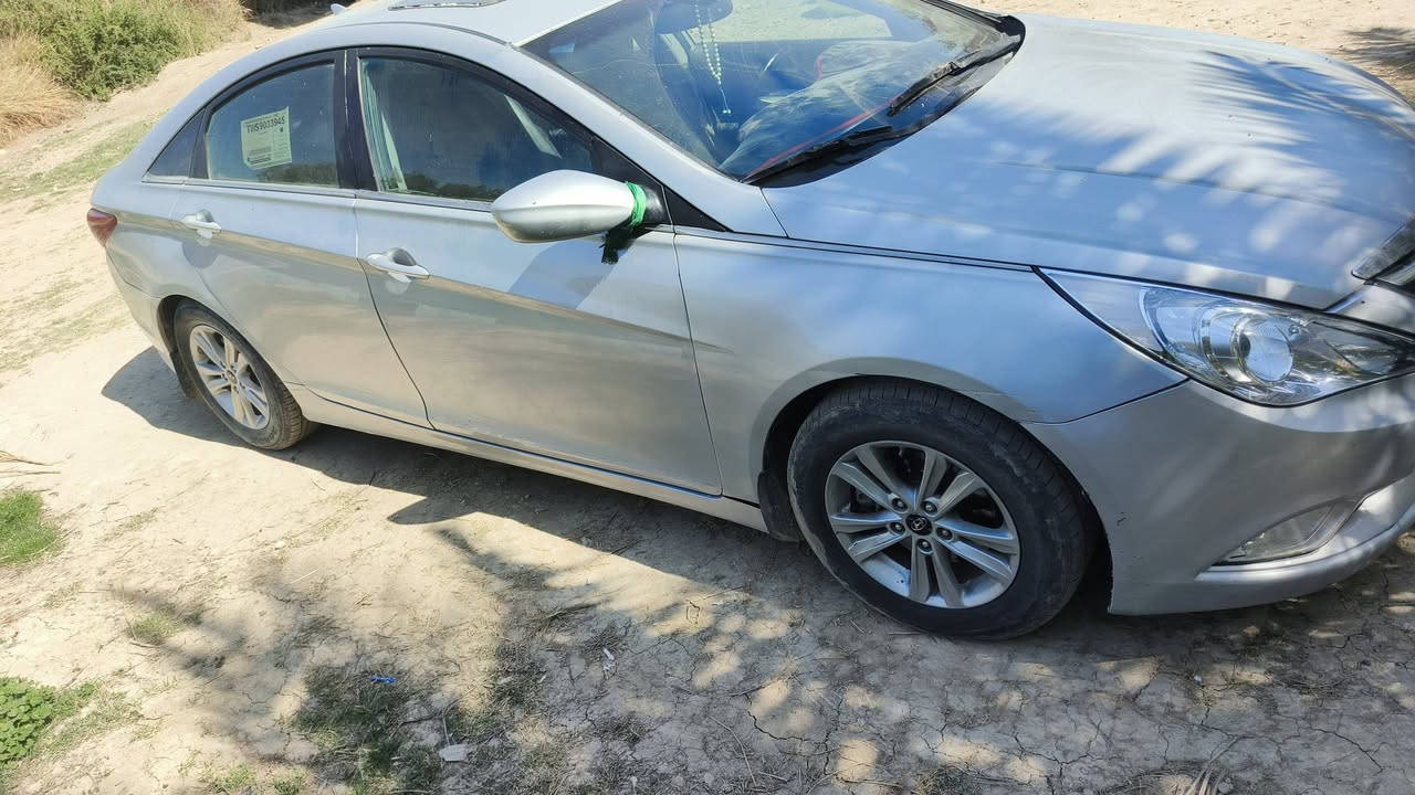 السلام عليكم للبيع سوناتا موديل 2011وراد امريكي مصبوغه حزام فقط صبغ بدون ظربه  رقم بغداد مشروع وطني محرك وكير مكفول كفاله عامه سنويه لل27 السعر 93  وبيهه مجال للستفسار 
***********
***********
